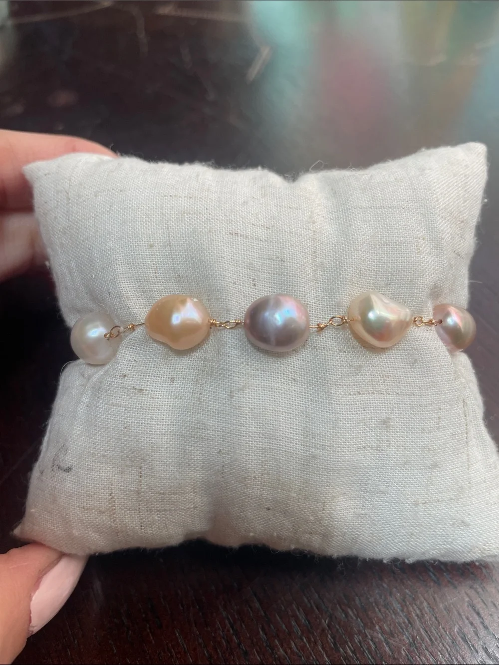 Baroque Pearl Link Bracelet in Multi-Tone Pearlescent with Gold plated chain
